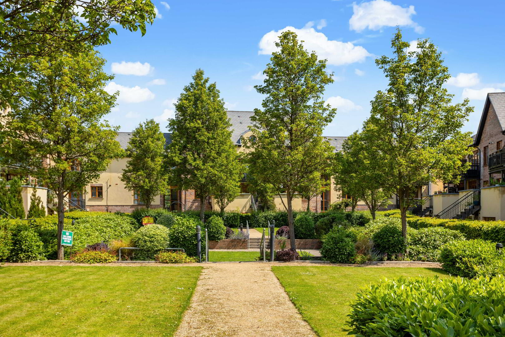 21 Woodbrook Crescent 25 of 26