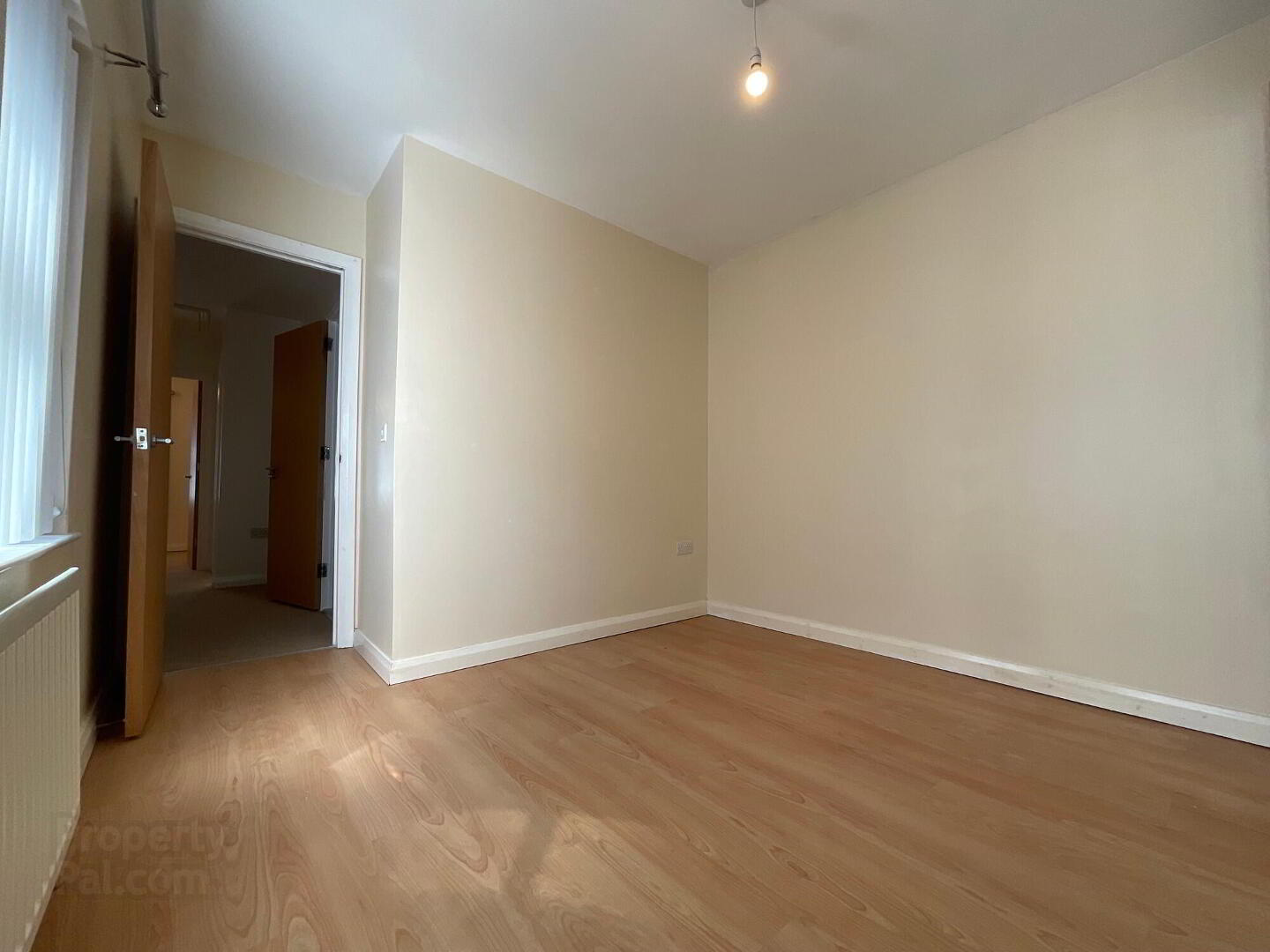 40 Ainsworth Avenue 15 of 22