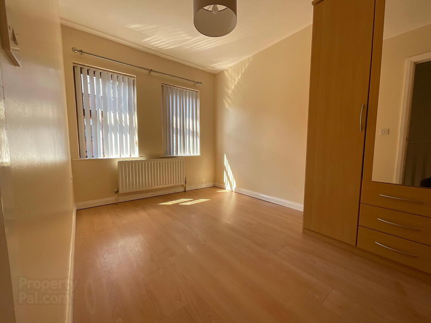 40 Ainsworth Avenue 10 of 22