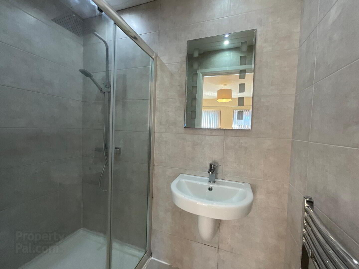 40 Ainsworth Avenue 12 of 22