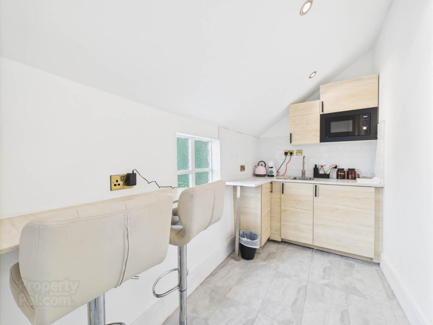 24 O` Connell Street 7 of 15