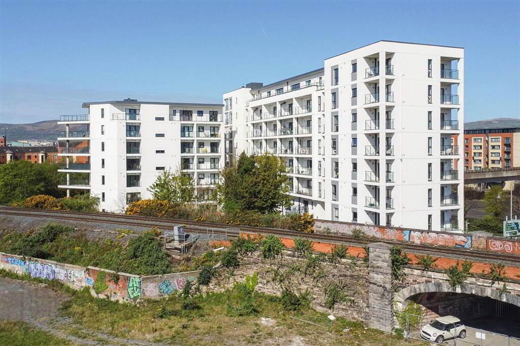 property description image