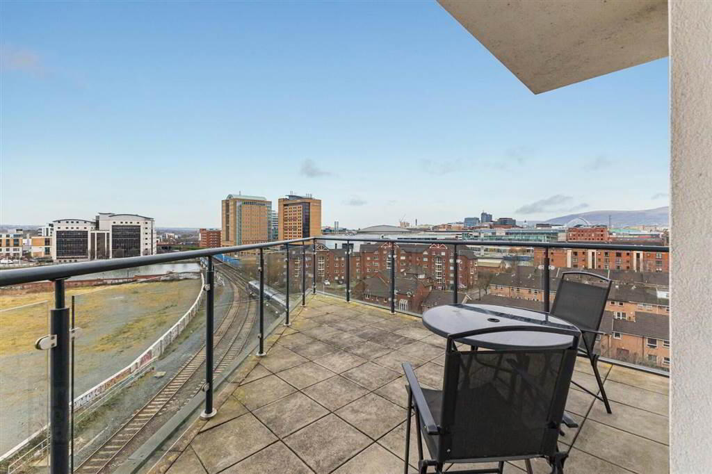 13 The Sandford Building, 21 Bridge End 17 of 20