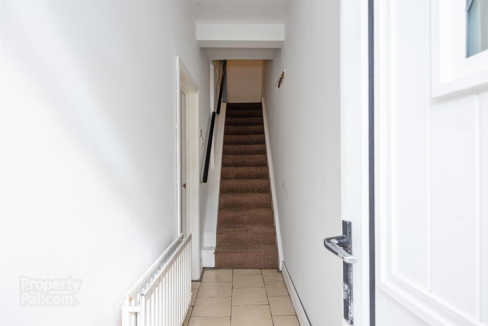 15 Woodcot Avenue 3 of 17