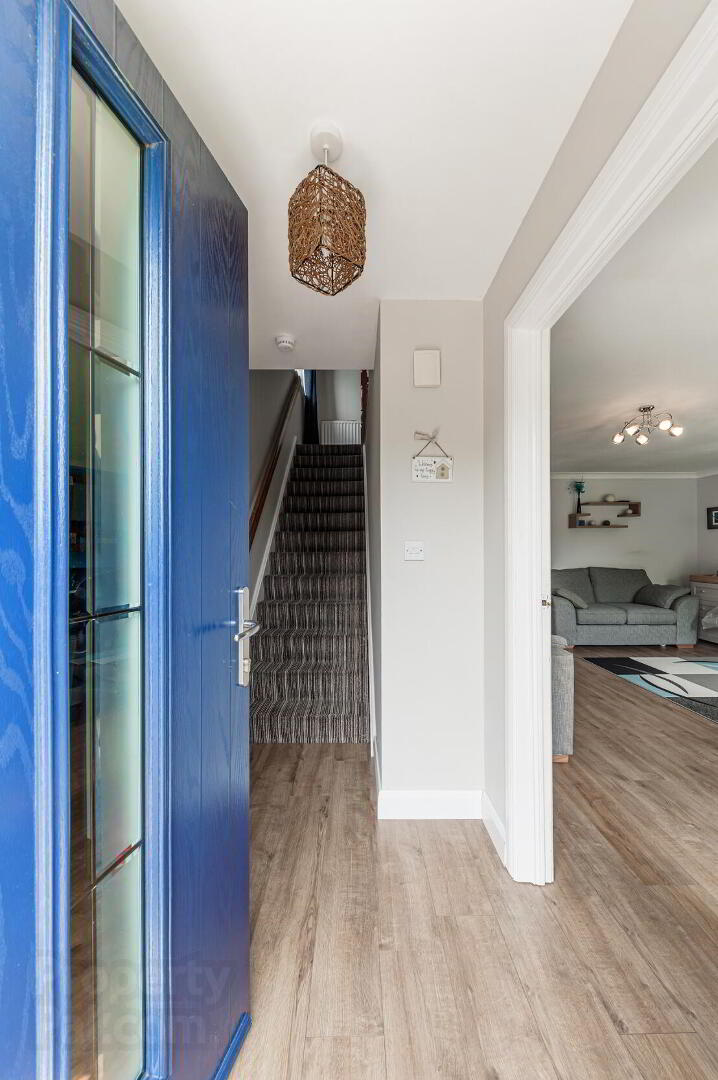 1 Cornmill Walk 4 of 27