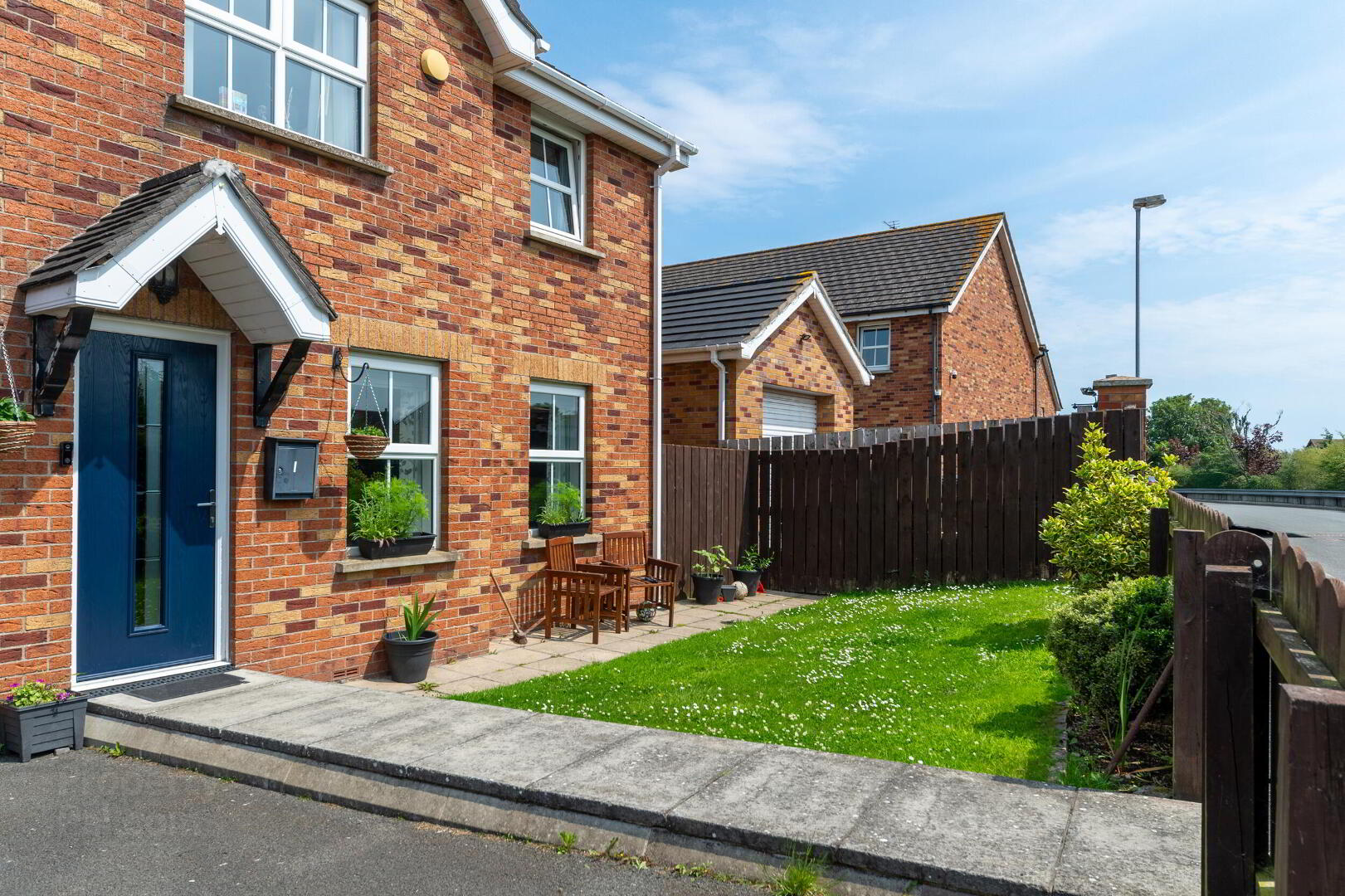 property description image
