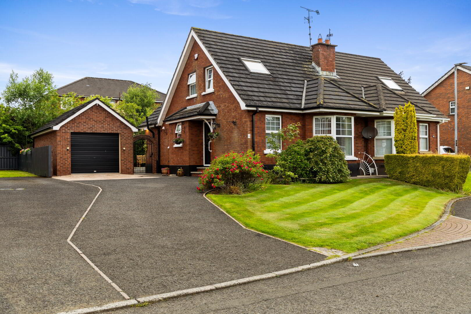 44 Parklands 1 of 17