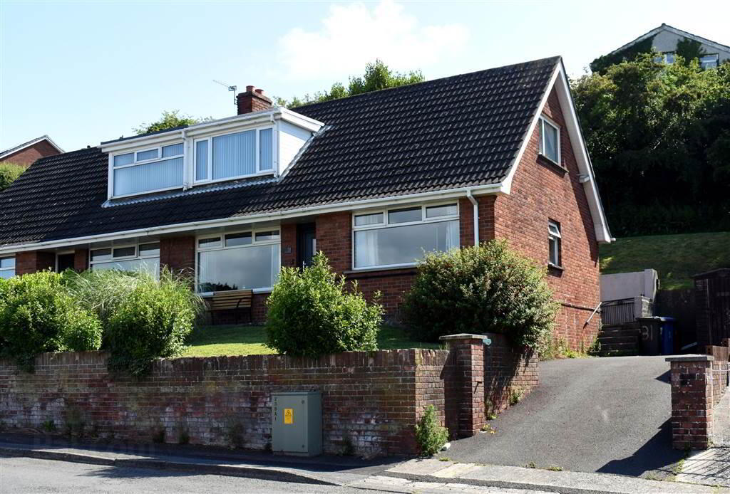 31 Strangford Heights 1 of 20