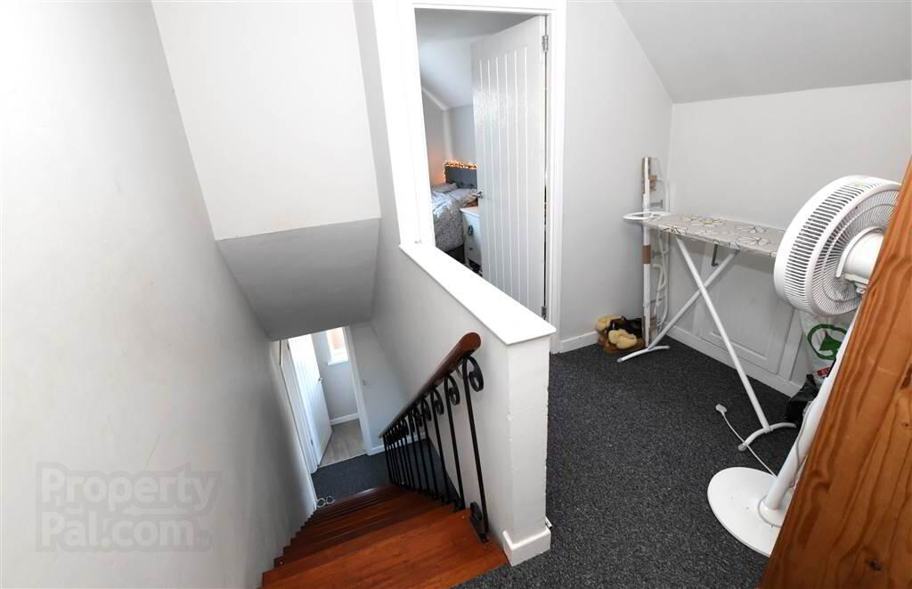 31 Strangford Heights 12 of 20