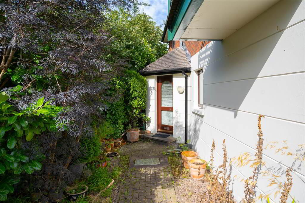 property description image