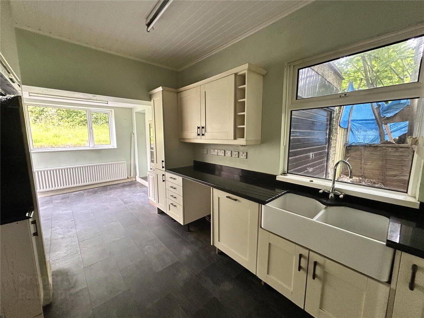 668 Shore Road 11 of 21
