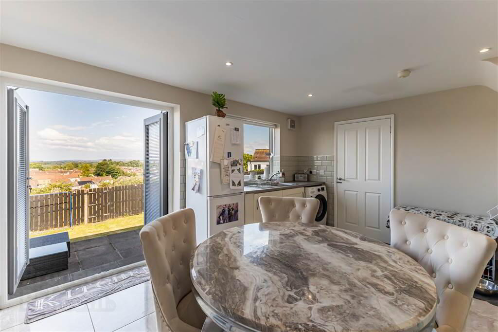 101 Mountview Drive 12 of 35