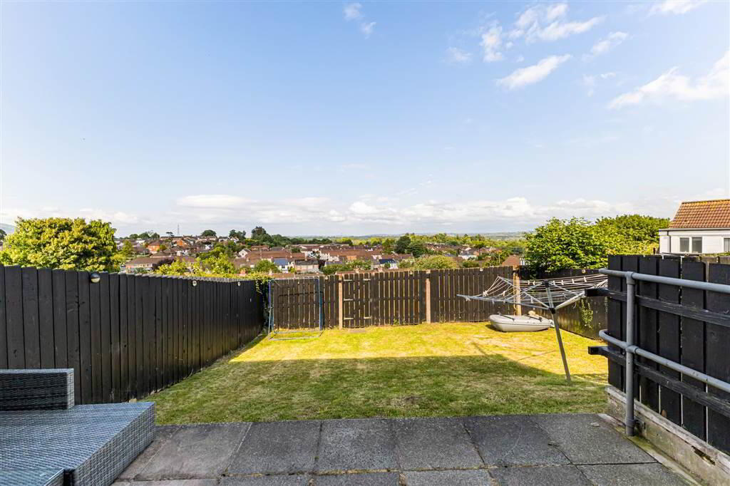 101 Mountview Drive 27 of 35