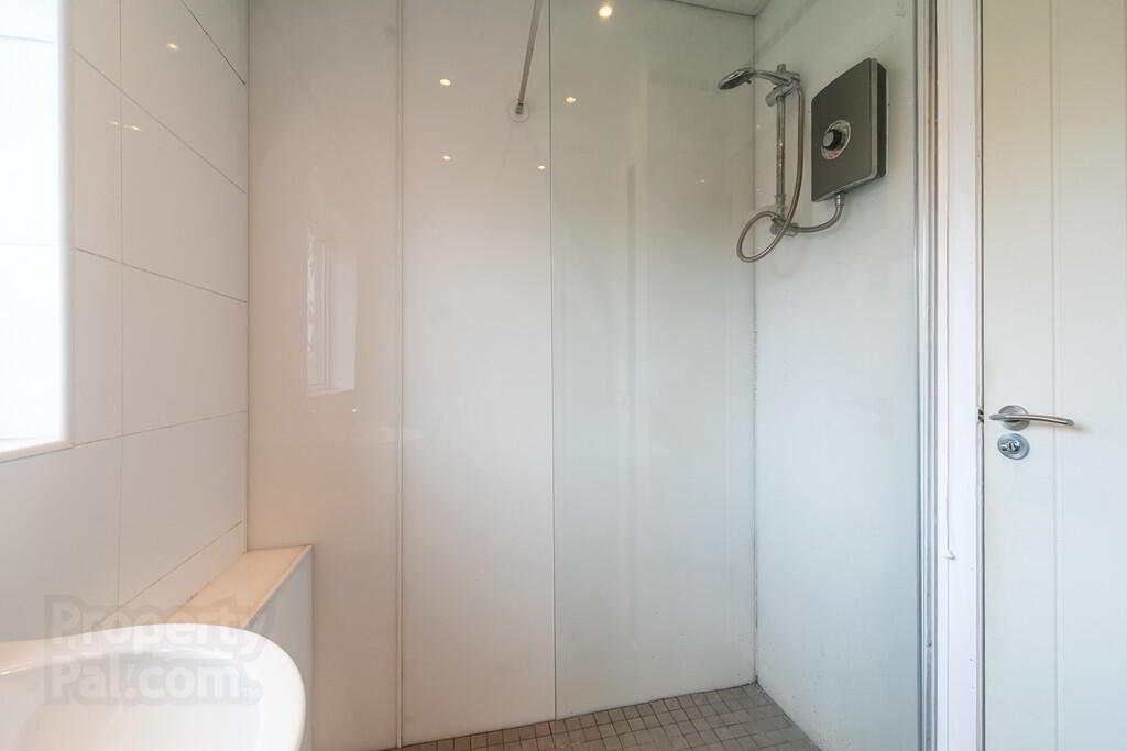 61 Sharman Road 21 of 27