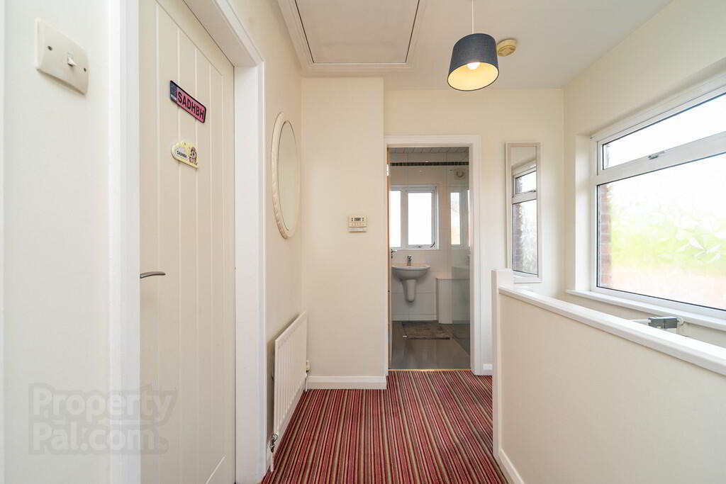 61 Sharman Road 14 of 27