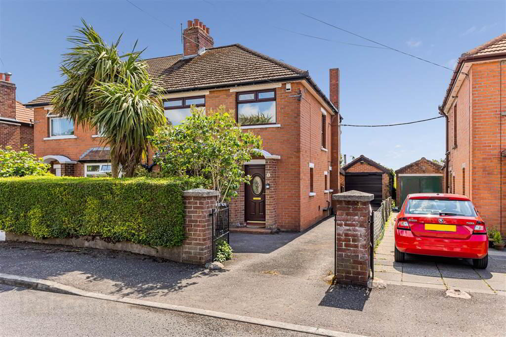 9 Fairview Park 1 of 32