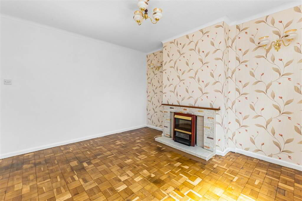 9 Fairview Park 11 of 32