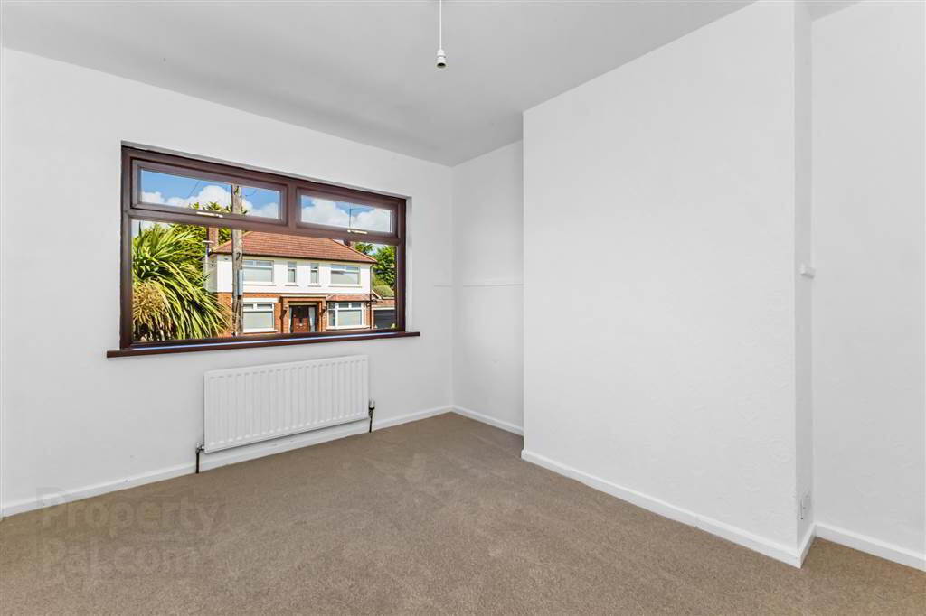 9 Fairview Park 19 of 32