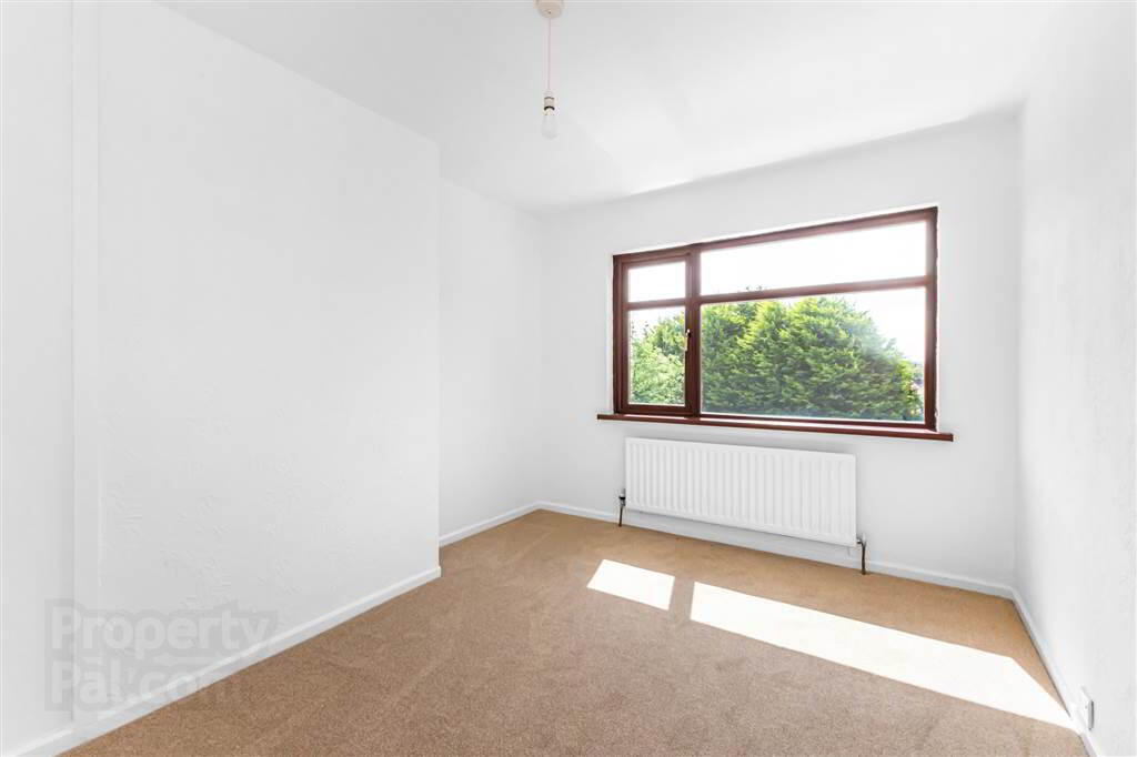 9 Fairview Park 21 of 32