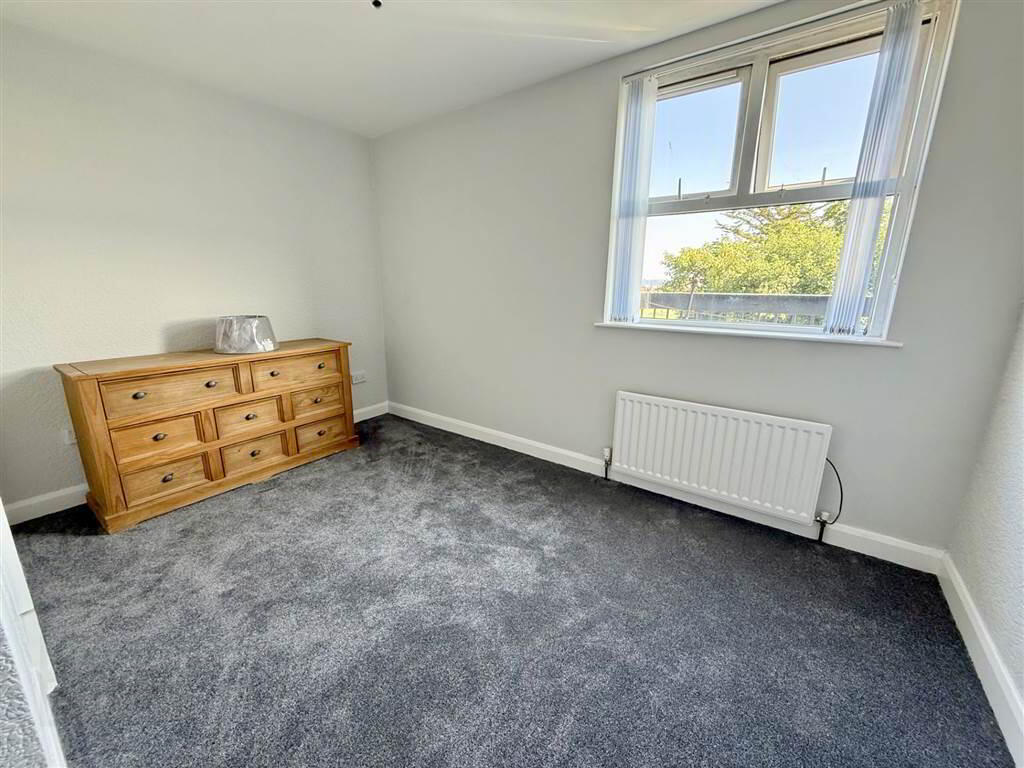 32 Ladas Way 12 of 15