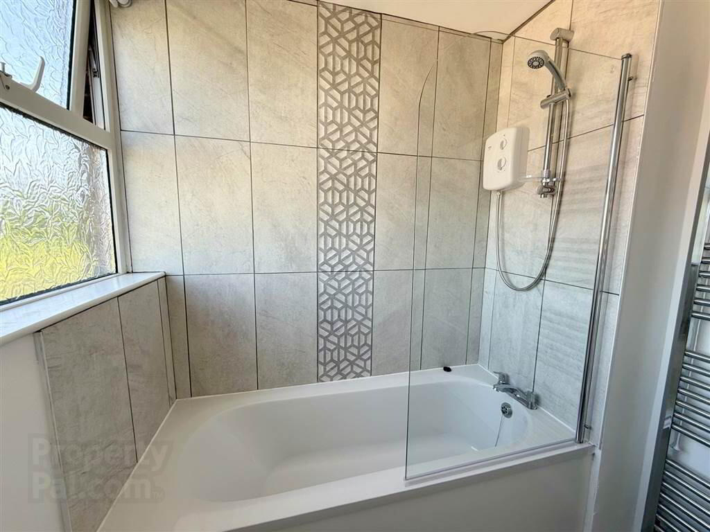 32 Ladas Way 15 of 15
