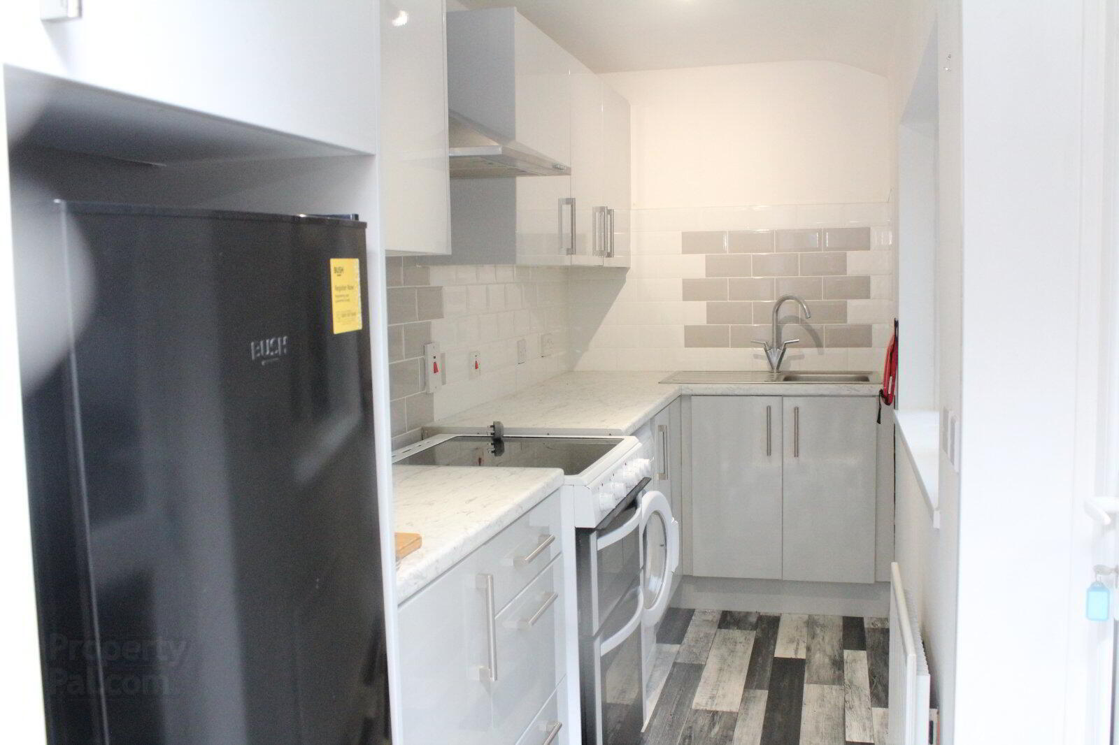 105 Connsbrook Avenue 5 of 6