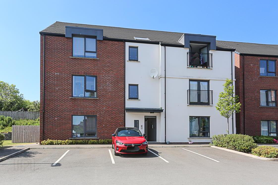 Apt 20 Cotton Hall, 5 Faulkner Road 1 of 20
