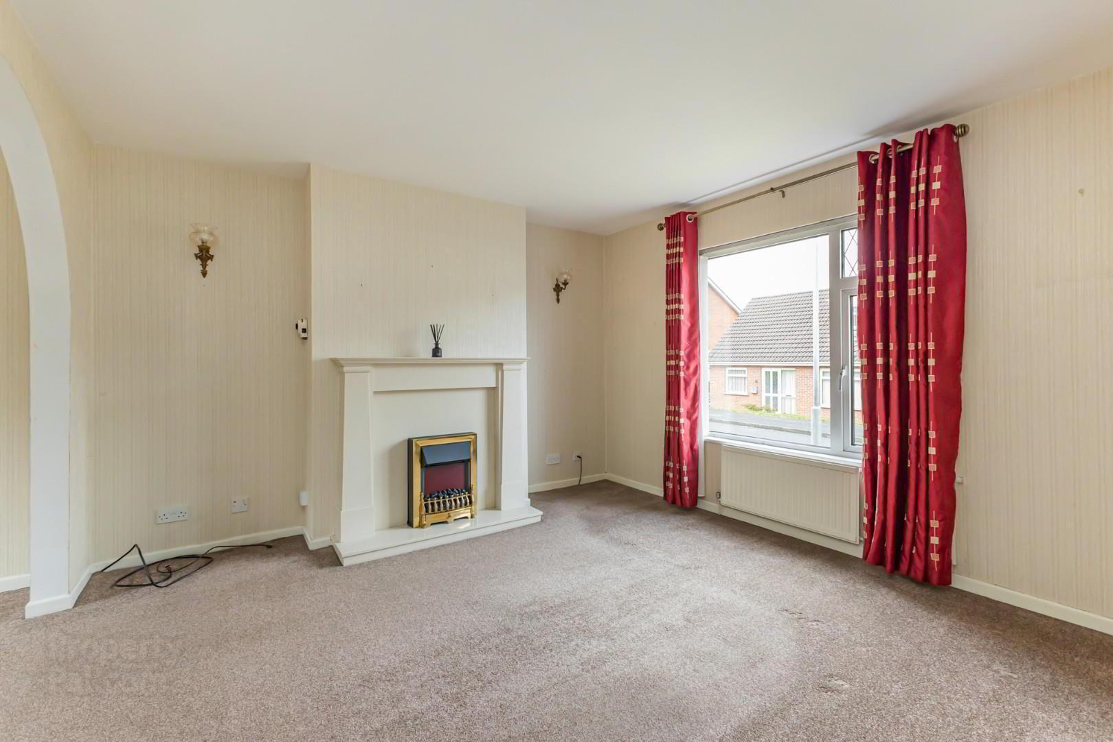 38 Denfort Lodge 4 of 19