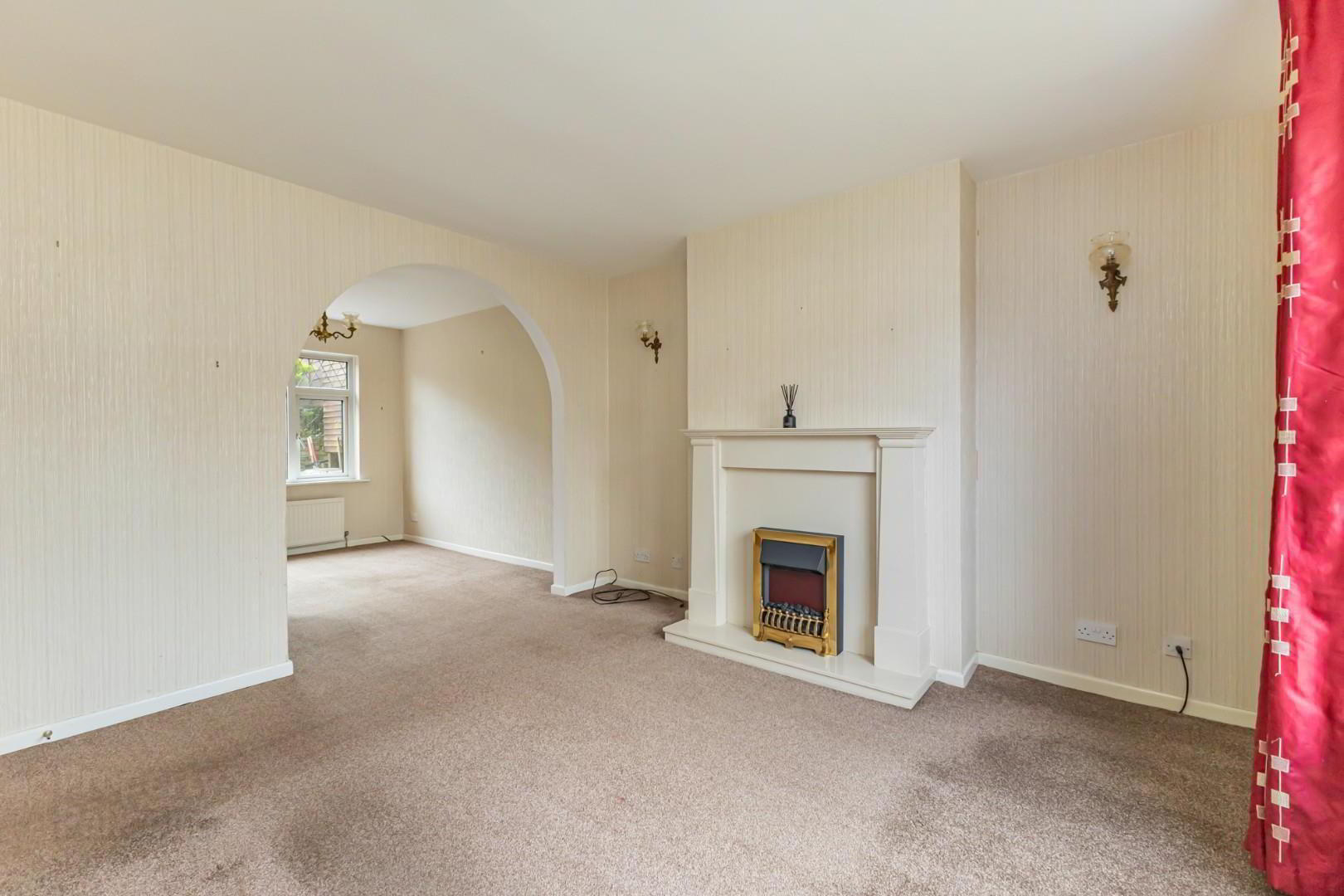 38 Denfort Lodge 5 of 19
