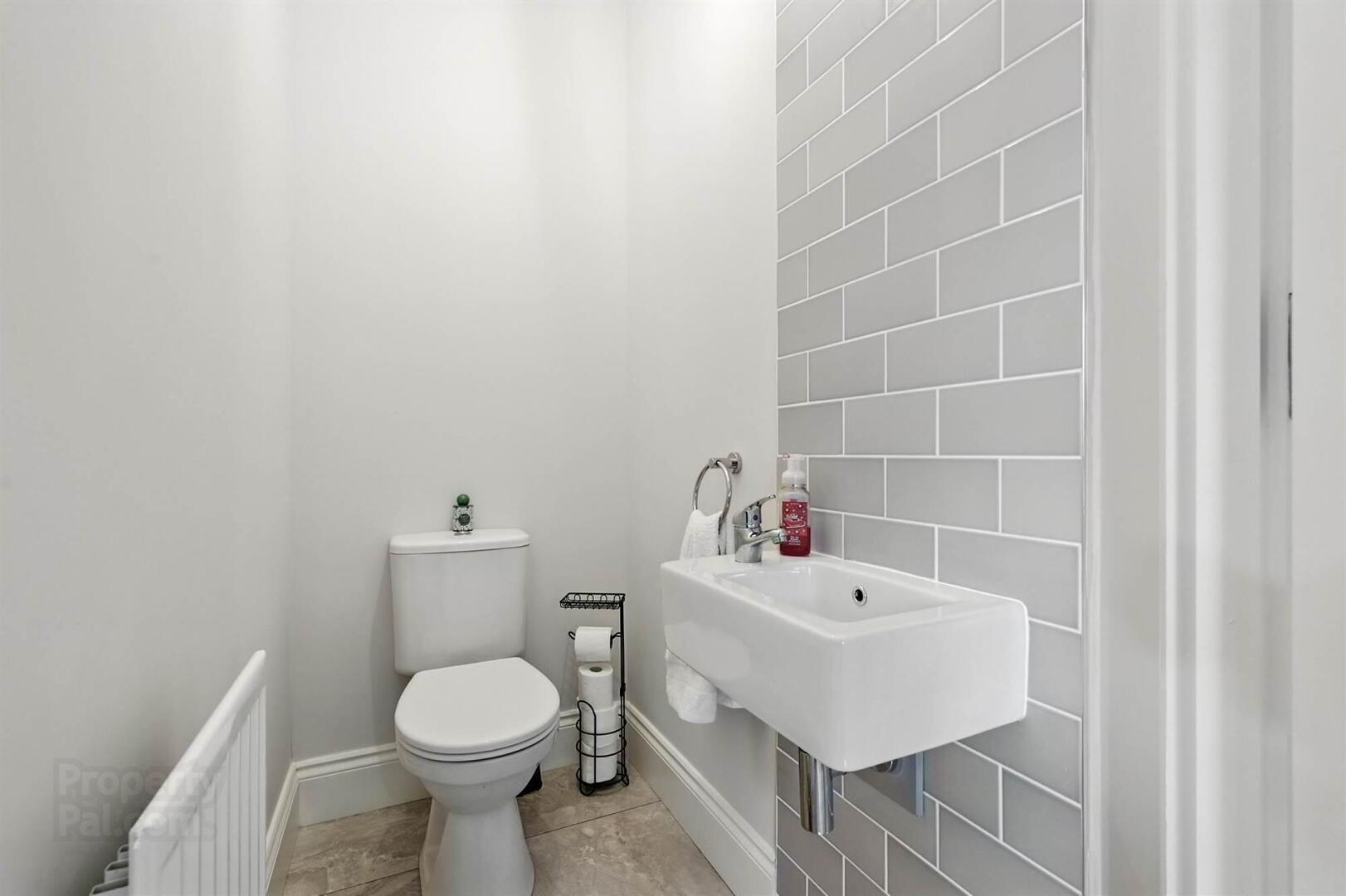 12 Ballyoran Heights 5 of 17