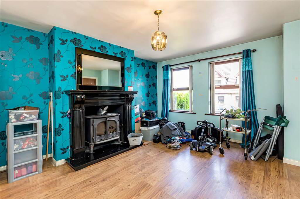 28 Primrose Hill 7 of 29