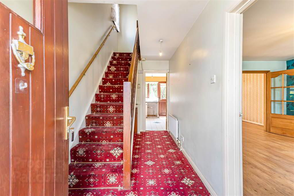 28 Primrose Hill 3 of 29