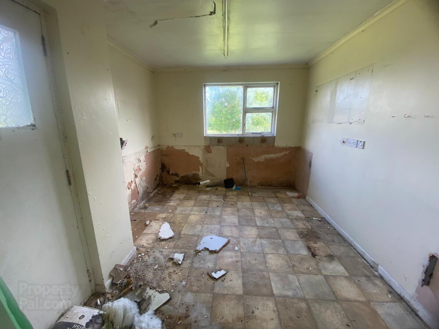 2 Derryhirk Road 5 of 15