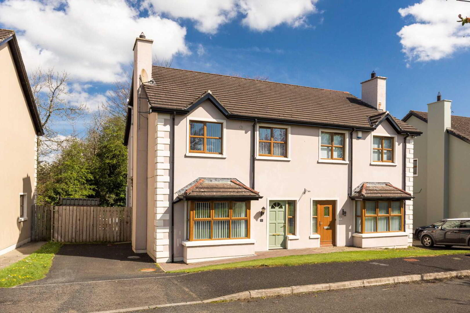 property description image