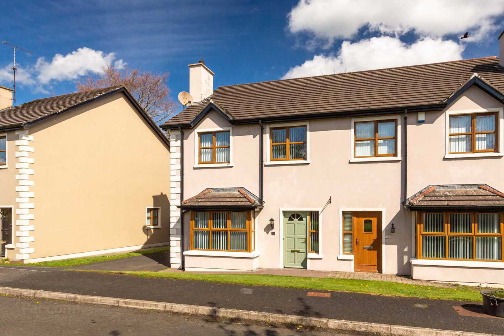 2 Flaxmill Court 2 of 23