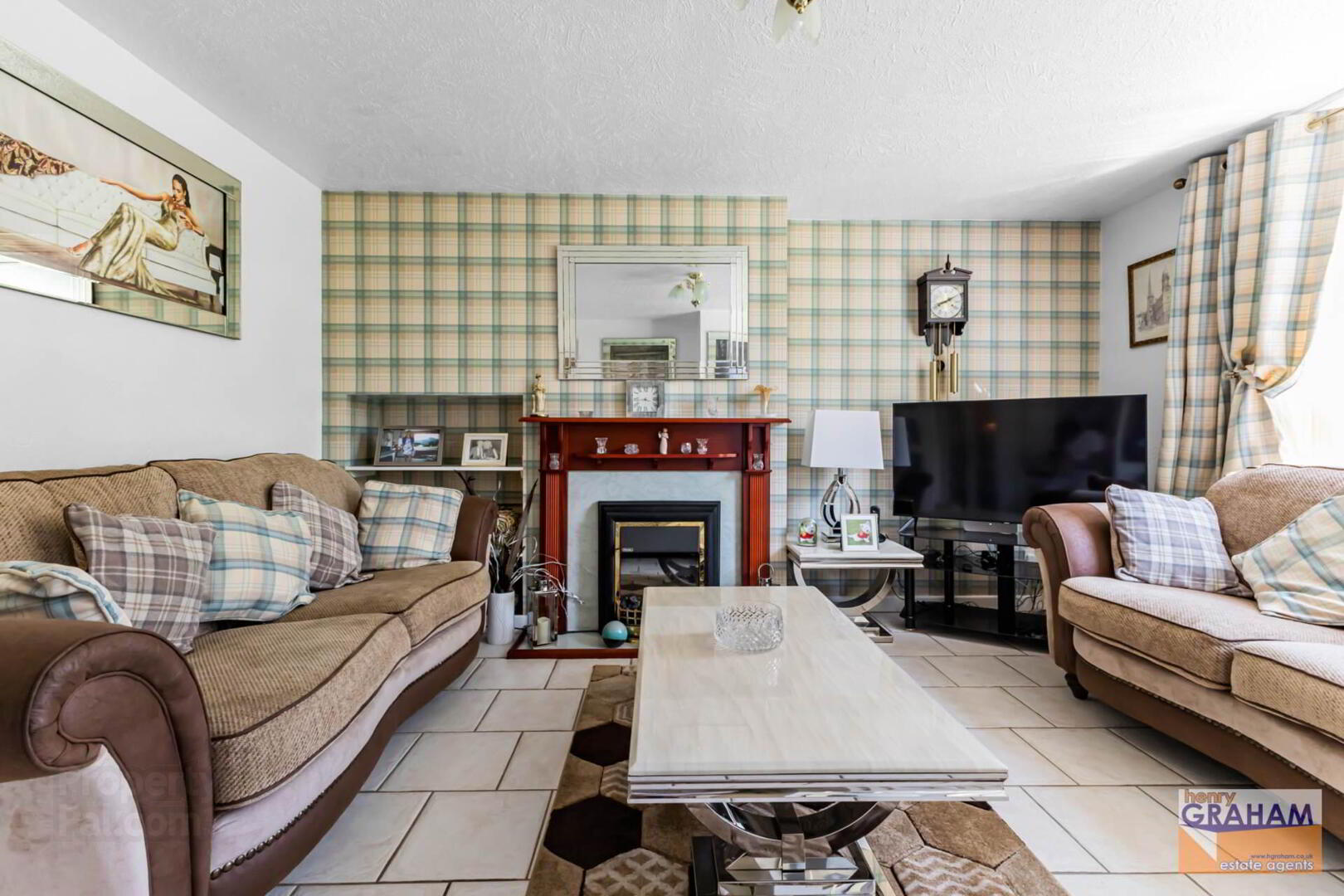 7 Glenmore Walk 6 of 25
