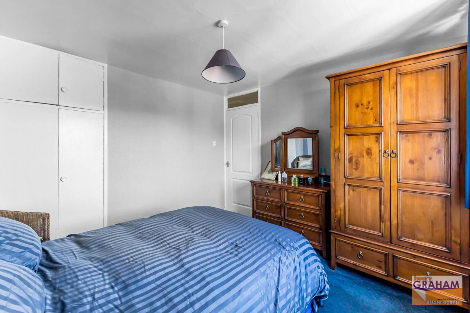 7 Glenmore Walk 16 of 25