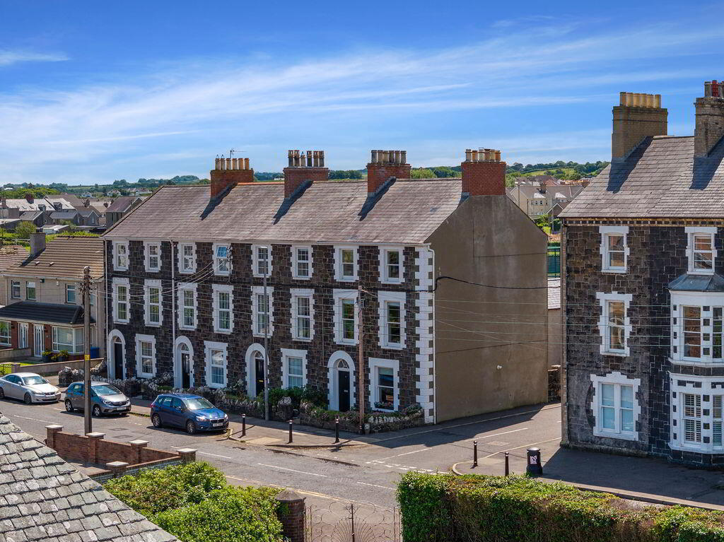 4 Babington Terrace 1 of 32