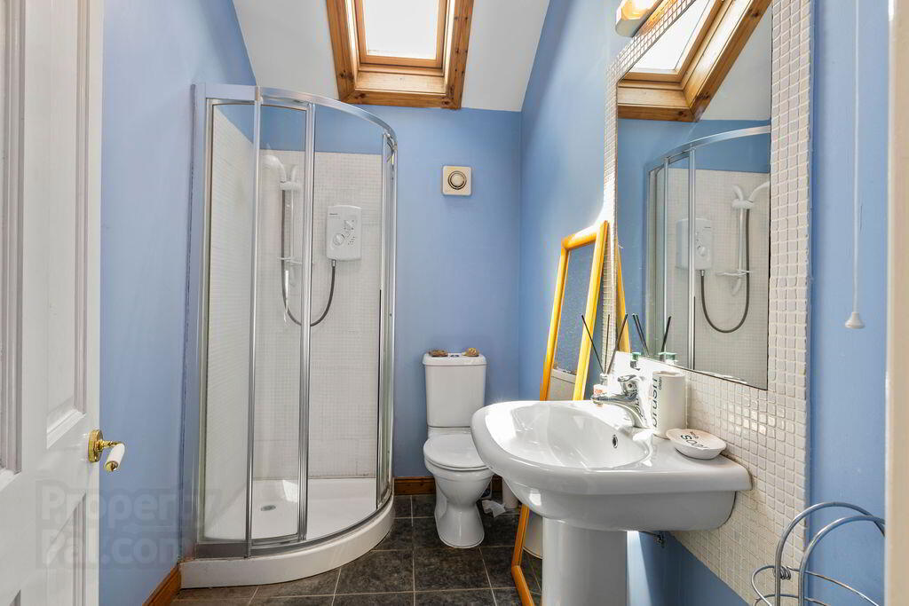 4 Babington Terrace 26 of 32
