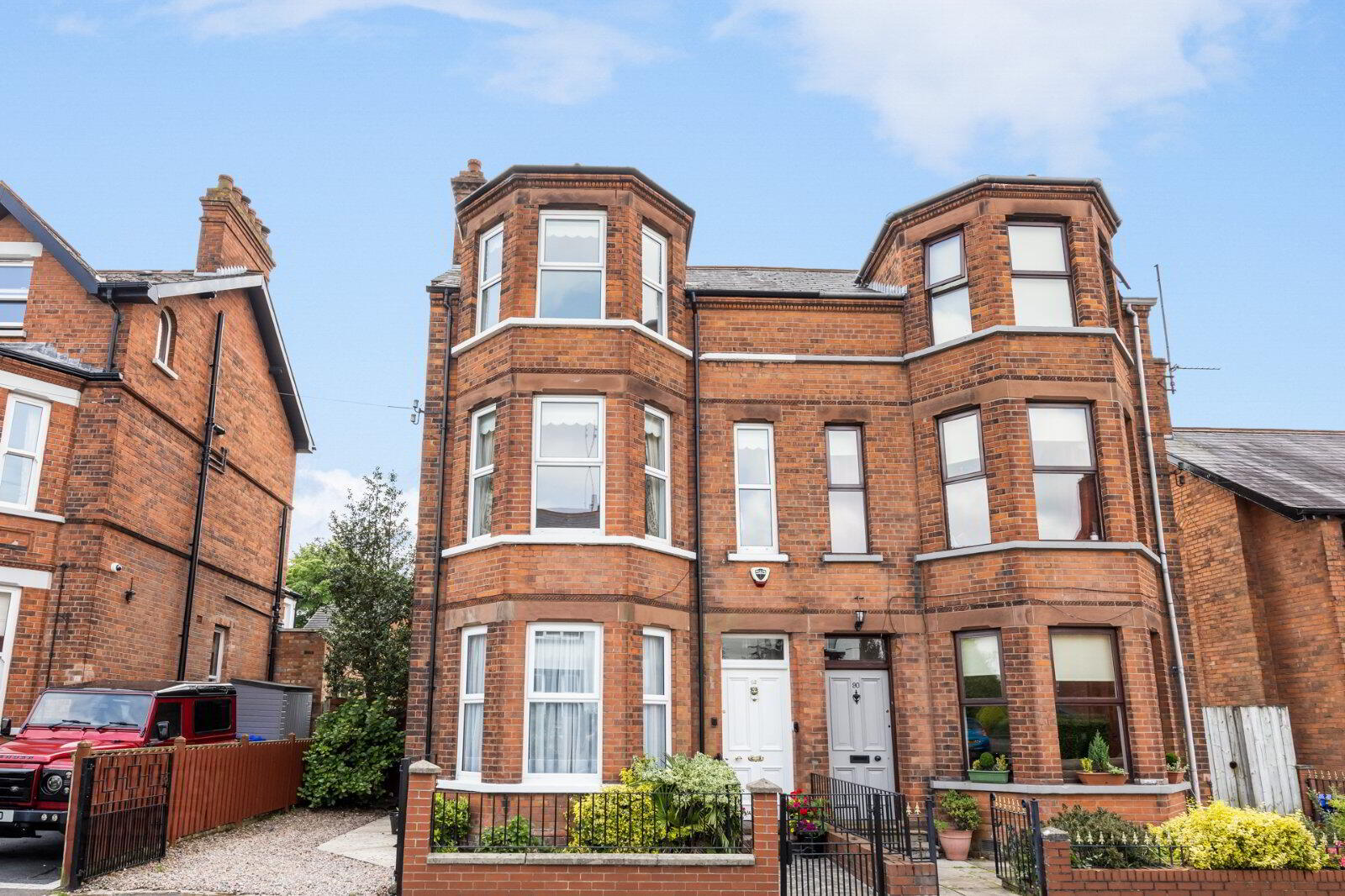 92 Marlborough Park Central 1 of 17