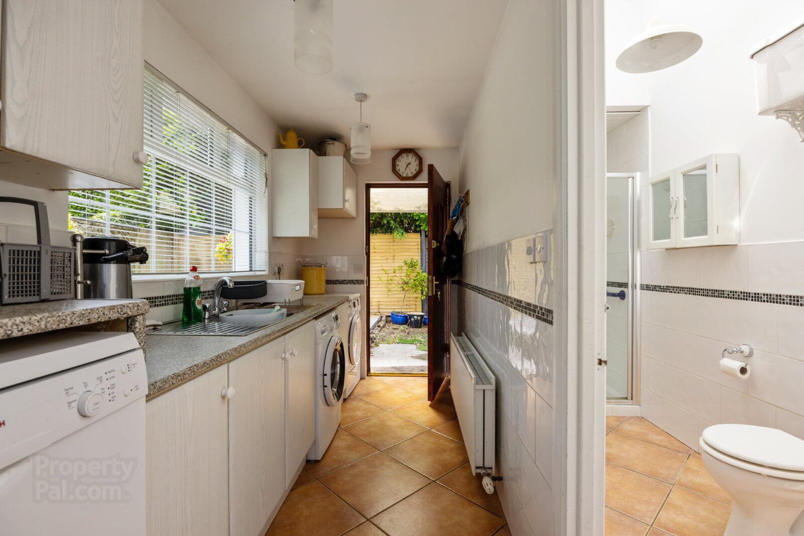 92 Marlborough Park Central 6 of 17