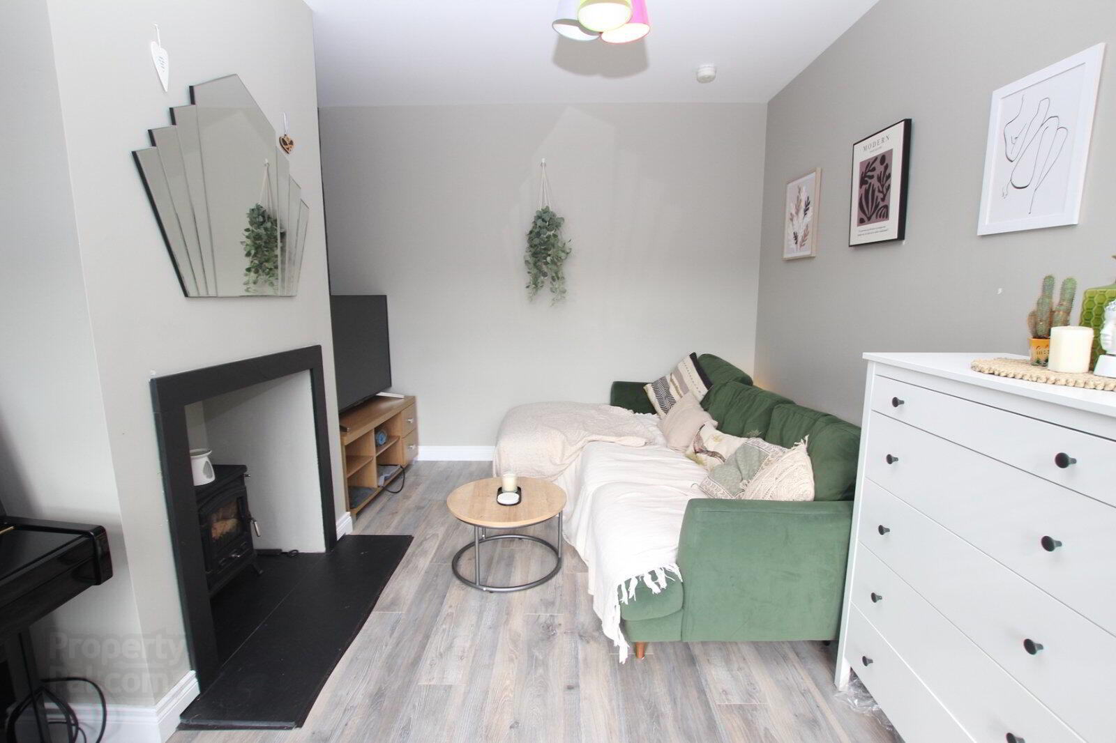 22 Blackrock Gardens 5 of 15