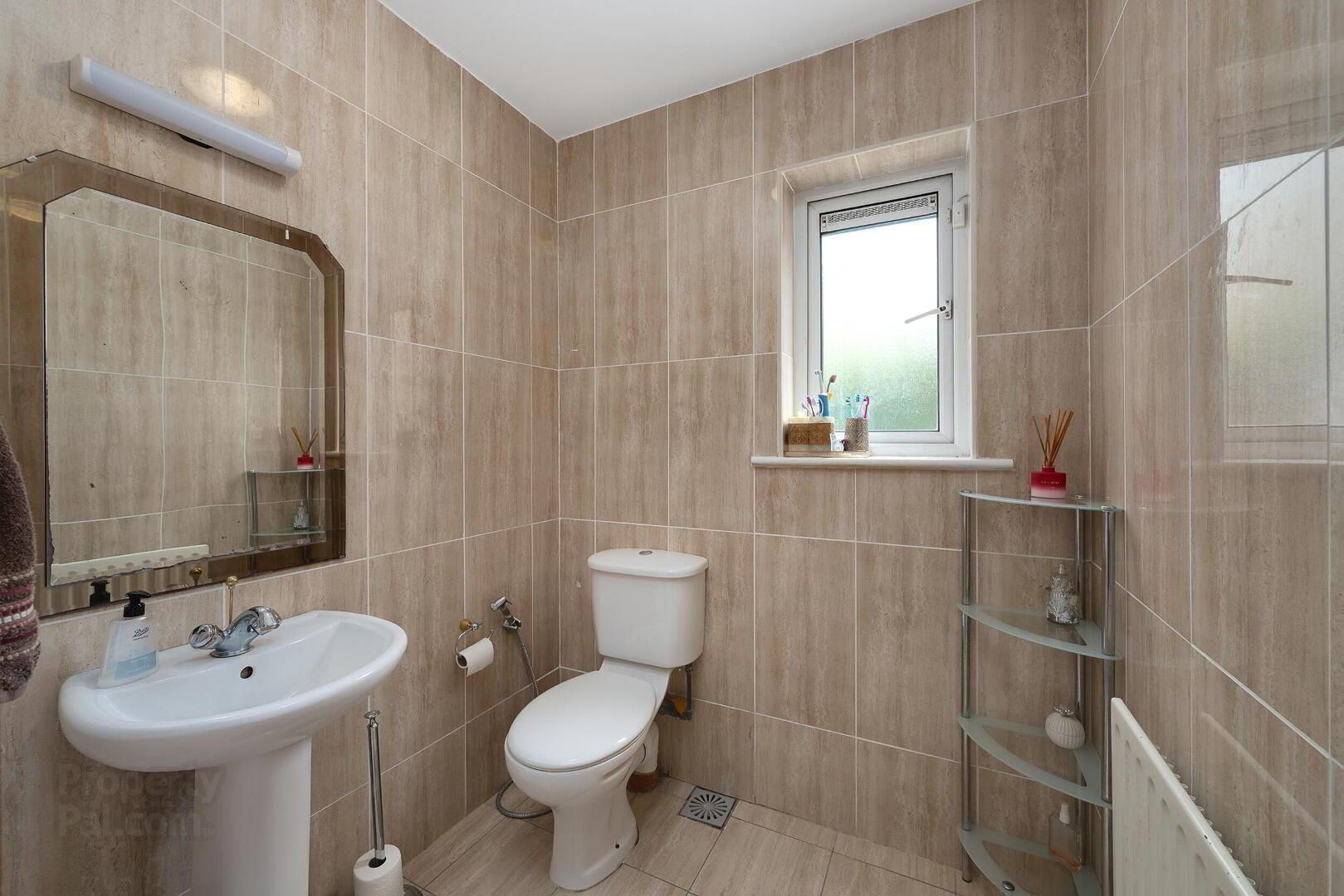 11 Blackwood Park 18 of 43