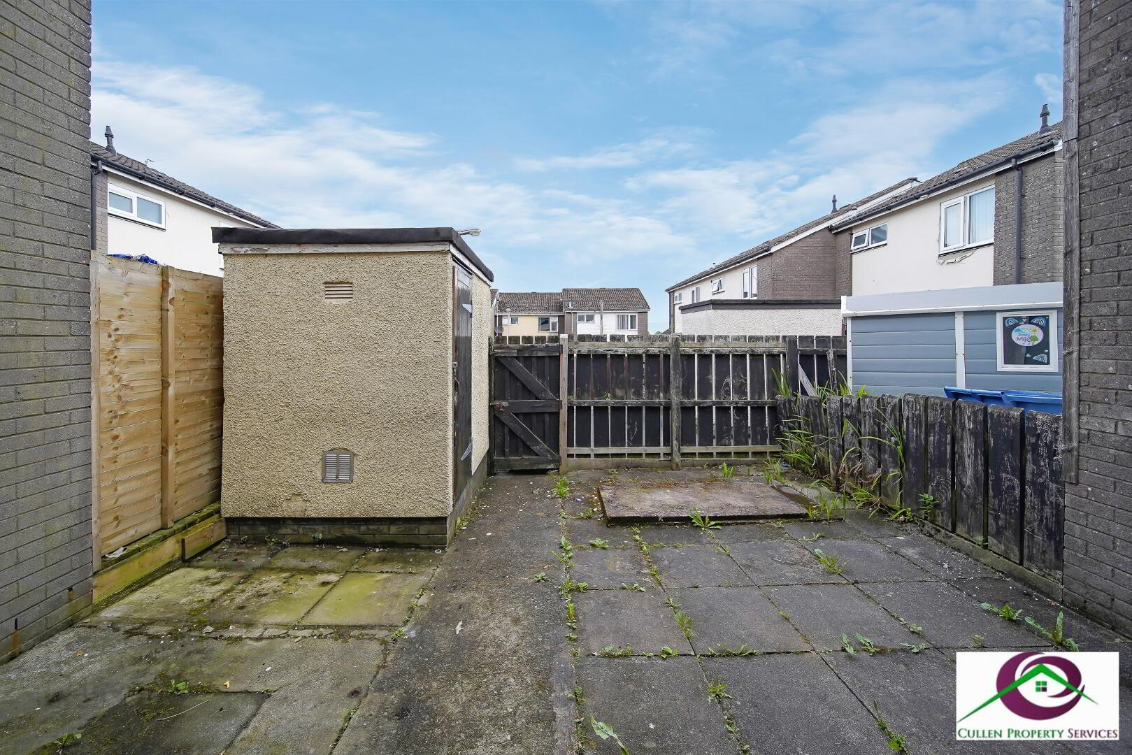 8 Rosemount Gardens 37 of 39