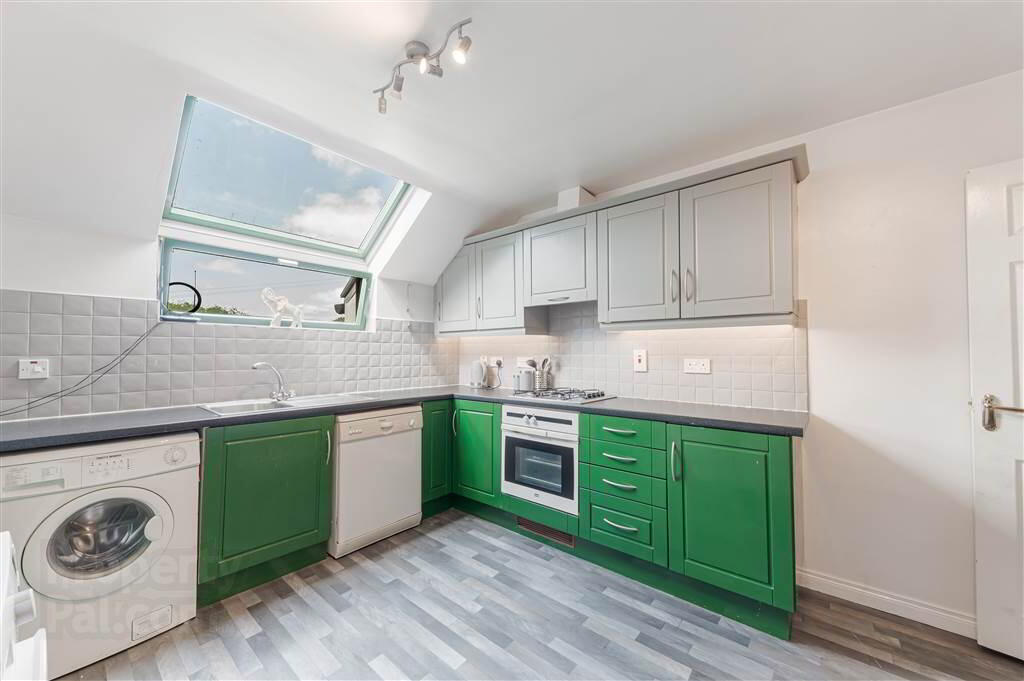 48 Minnowburn Mews 11 of 23