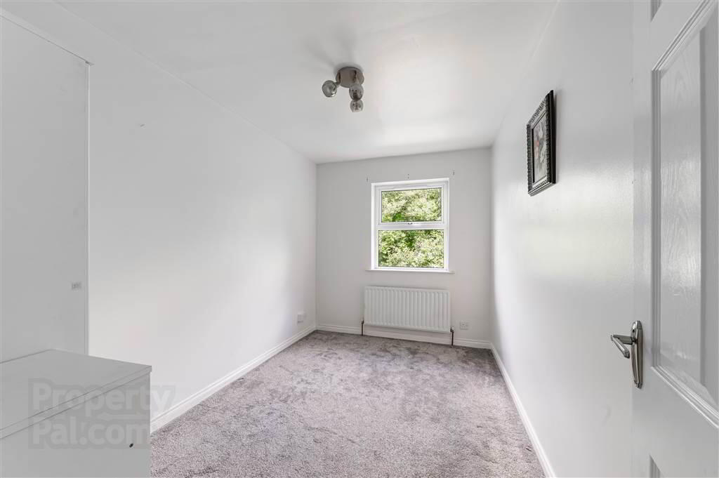 48 Minnowburn Mews 18 of 23