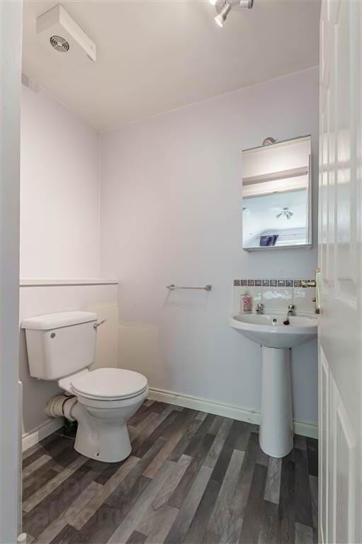 48 Minnowburn Mews 16 of 23