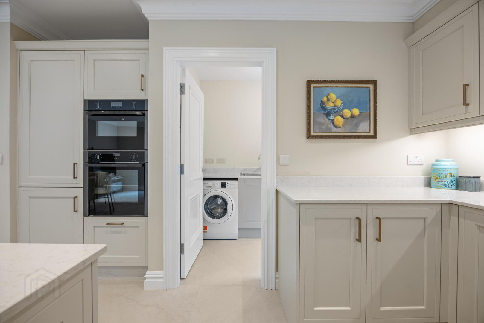 Site 8 The Aldgate 17 of 49
