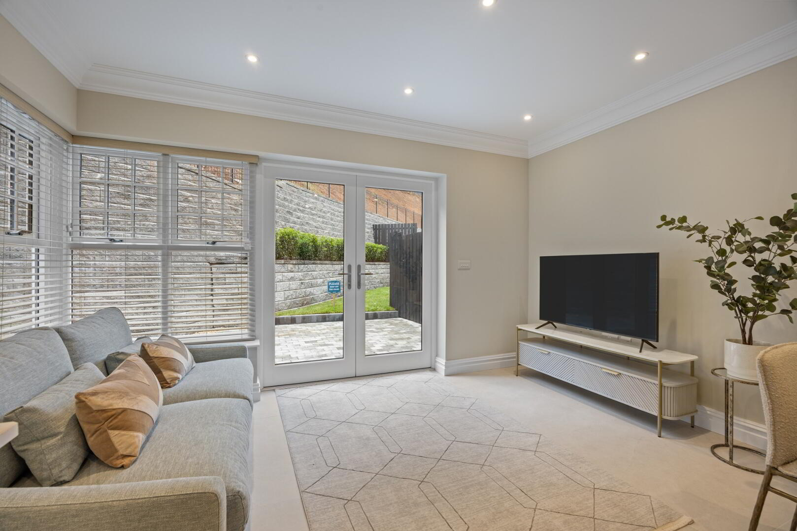 Site 8 The Aldgate 20 of 49