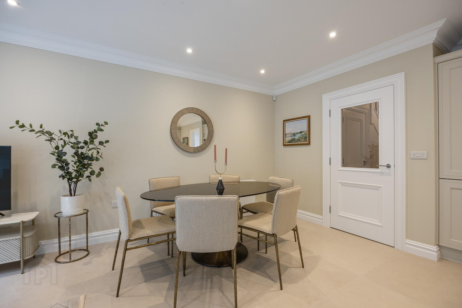Site 8 The Aldgate 21 of 49